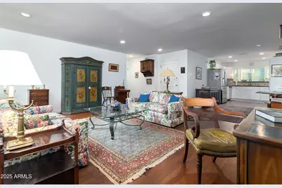 7714 E Rancho Vista Drive, Scottsdale, AZ 85251 - Photo 6