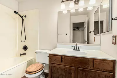 2539 W Pershing Avenue, Phoenix, AZ 85029 - Photo 16