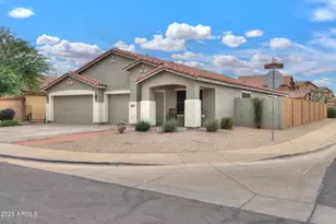 36421 W Velazquez Dr, Maricopa, AZ 85138 - Photo 2