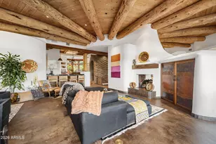 8300 E Dixileta Dr, Scottsdale, AZ 85266 - Photo 10