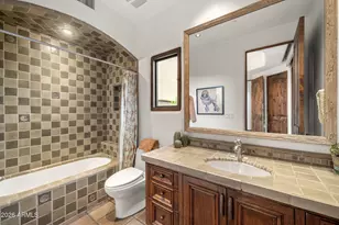 8300 E Dixileta Dr, Scottsdale, AZ 85266 - Photo 30