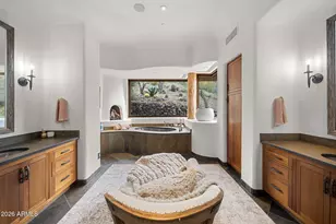 8300 E Dixileta Dr, Scottsdale, AZ 85266 - Photo 32