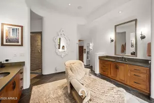 8300 E Dixileta Dr, Scottsdale, AZ 85266 - Photo 34