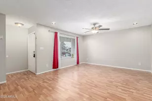 4810 W Laurel Ln, Glendale, AZ 85304 - Photo 4