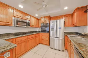 17404 N 99th Ave, Sun City, AZ 85373 - Photo 10