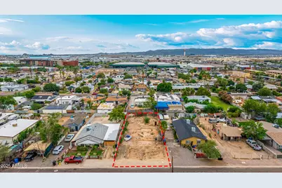 3731 E Fillmore Street #11, Phoenix, AZ 85008 - Photo 2