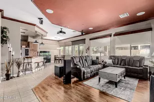 16846 W Halifax St, Surprise, AZ 85374 - Photo 10