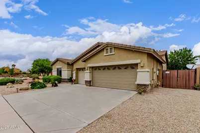 16846 W Halifax Street, Surprise, AZ 85374 - Photo 4