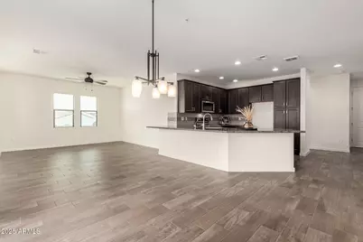 2511 W Queen Creek Road #426, Chandler, AZ 85248 - Photo 1