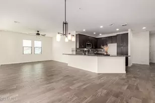 2511 W Queen Creek Rd, Chandler, AZ 85248 - Photo 1