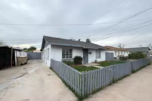 7210 N 55th Dr, Glendale, AZ 85301 - Photo 2