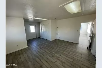 7210 N 55th Drive, Glendale, AZ 85301 - Photo 12