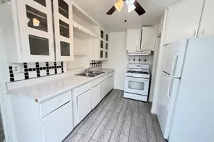 7210 N 55th Dr, Glendale, AZ 85301 - Photo 8