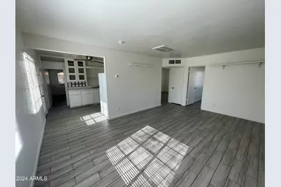 7210 N 55th Drive, Glendale, AZ 85301 - Photo 2