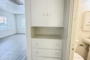 7210 N 55th Dr, Glendale, AZ 85301 - Photo 14