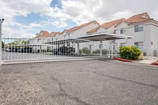 10401 N 52nd St, Paradise Valley, AZ 85253 - Photo 10