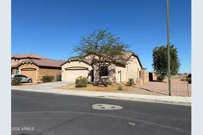 69 S 195th Lane, Buckeye, AZ 85326 - Photo 2