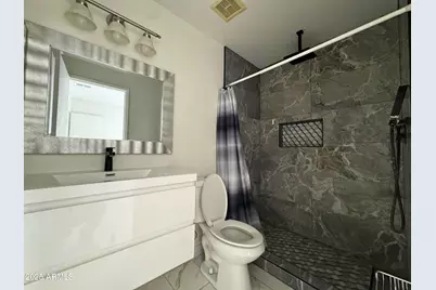 8161 N 107th Avenue #109, Peoria, AZ 85345 - Photo 8