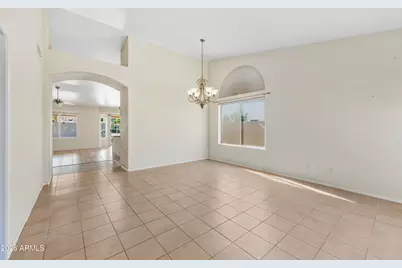 10763 W Runion Drive, Peoria, AZ 85373 - Photo 8