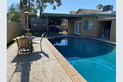 8742 E Berridge Lane, Scottsdale, AZ 85250 - Photo 16