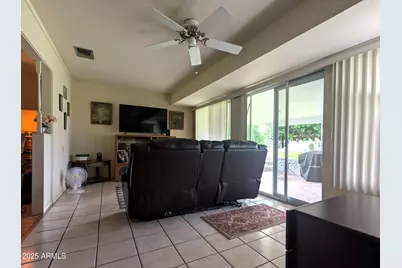 10509 W Roundelay Circle, Sun City, AZ 85351 - Photo 14