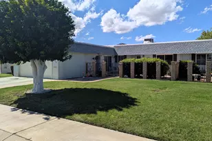 10509 W Roundelay Cir, Sun City, AZ 85351 - Photo 2