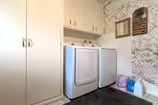 10509 W Roundelay Cir, Sun City, AZ 85351 - Photo 22