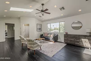 225 W Orchid Ln, Phoenix, AZ 85021 - Photo 42