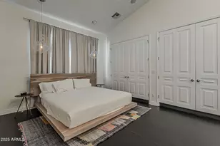 225 W Orchid Ln, Phoenix, AZ 85021 - Photo 30