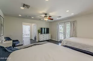 225 W Orchid Ln, Phoenix, AZ 85021 - Photo 46