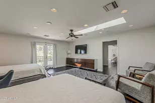 225 W Orchid Ln, Phoenix, AZ 85021 - Photo 50