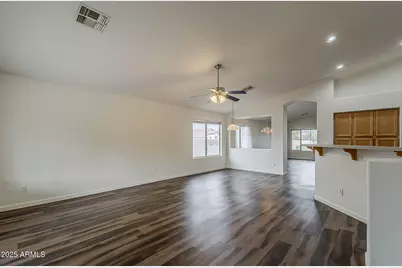 5153 W Topeka Drive, Glendale, AZ 85308 - Photo 14