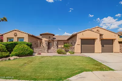 14372 W Cypress Street, Goodyear, AZ 85395 - Photo 2