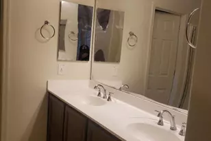 5750 W Raymond St, Phoenix, AZ 85043 - Photo 32