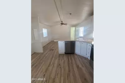 834 S Meridian Road #123, Apache Junction, AZ 85120 - Photo 2