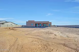 32684 N 213th Dr, Wittmann, AZ 85361 - Photo 12