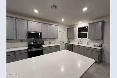 17160 W Running Deer Trail, Surprise, AZ 85387 - Photo 4