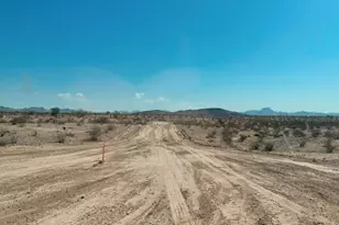 7841 S 343 Dr, Tonopah, AZ 85354 - Photo 1