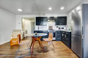 3737 E Turney Ave, Phoenix, AZ 85018 - Photo 8