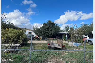 18100 S Double Tree Road #213, Peeples Valley, AZ 86332 - Photo 1