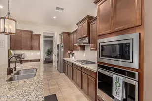 18377 W Elm St, Goodyear, AZ 85395 - Photo 24