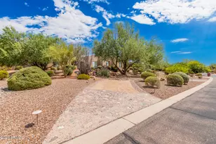 7944 E Parkview Ln, Scottsdale, AZ 85255 - Photo 2