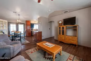 438 E Echo Ln, Florence, AZ 85132 - Photo 2