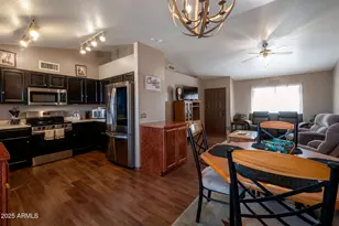 438 E Echo Ln, Florence, AZ 85132 - Photo 6