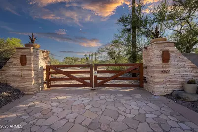 50602 N US Hwy 60 Avenue, Wickenburg, AZ 85390 - Photo 12