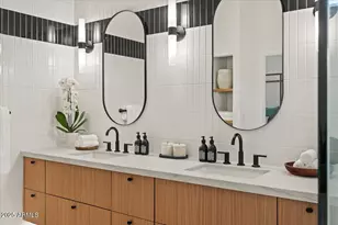 21682 N 53rd Dr, Glendale, AZ 85308 - Photo 48