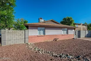 2608 W Ocotillo Rd, Phoenix, AZ 85017 - Photo 1