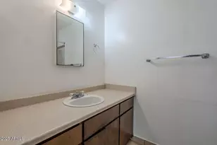 2608 W Ocotillo Rd, Phoenix, AZ 85017 - Photo 48