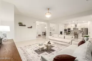 3010 E Desert Ln, Phoenix, AZ 85042 - Photo 4