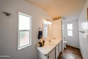 3901 E Pinnacle Peak Rd, Phoenix, AZ 85050 - Photo 18